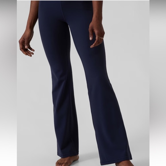 Athleta flare yoga pants XS - Picture 1 of 4